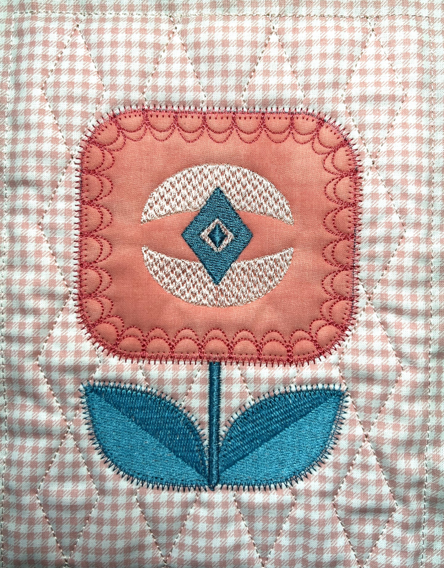 Nordic Bloom (Blume Applikation und Quilt)